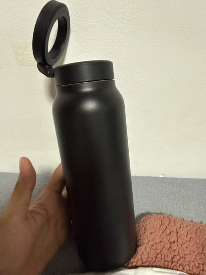 Water Bottle with Magnetic Tripod